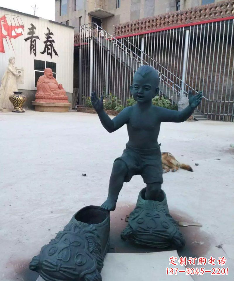 宁波小孩穿大鞋青铜人物雕塑