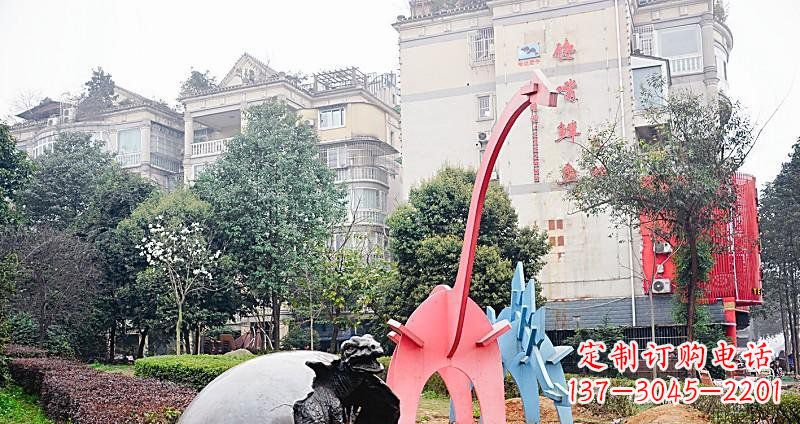 宁波小区破壳而出的小恐龙景观铜雕