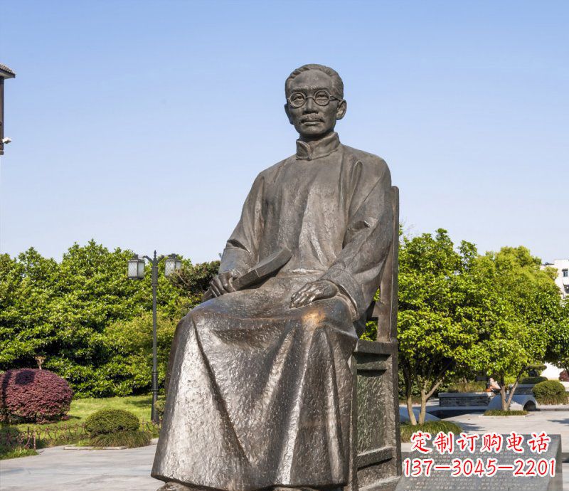 宁波校园蔡元培名人铜雕