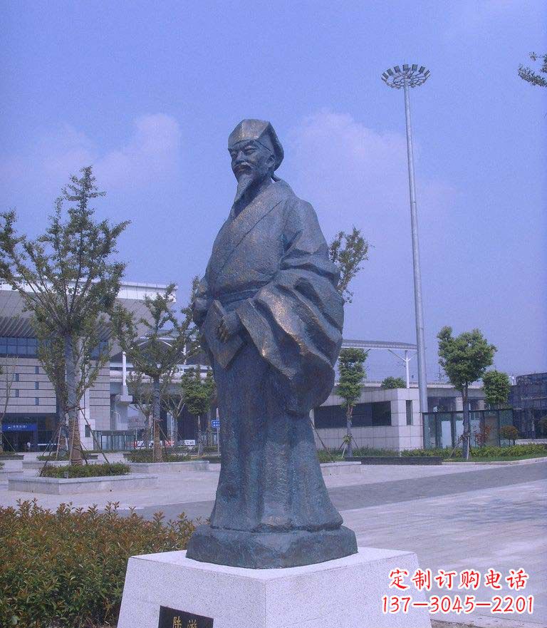宁波校园陆游名人铜雕