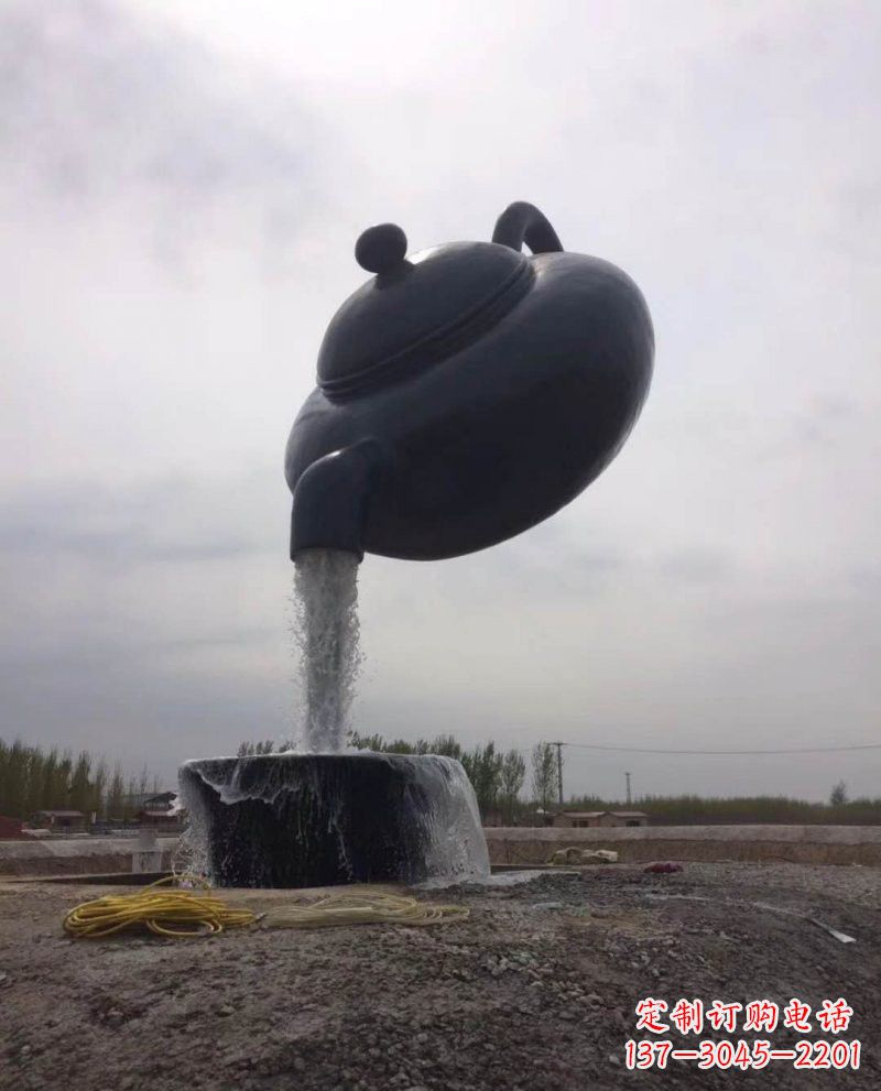 宁波新疆流水的茶壶铜雕