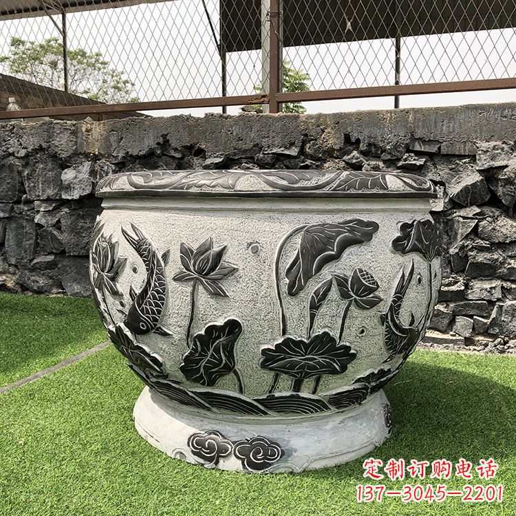 宁波鱼纹水缸石雕
