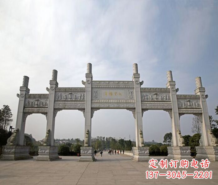 宁波园林景观五门石雕牌坊