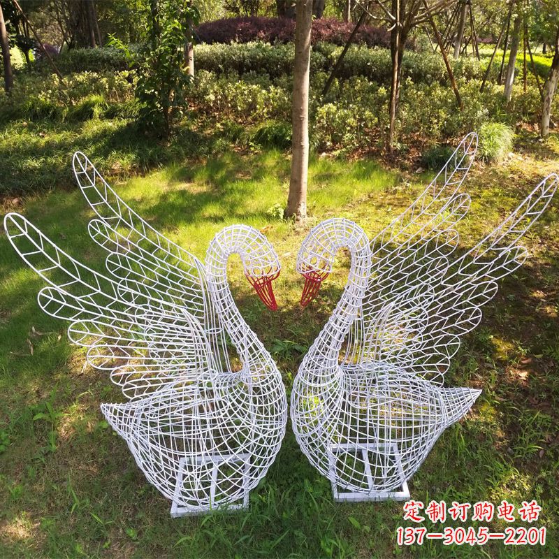 宁波展翅天鹅公园绿地铁艺动物摆件