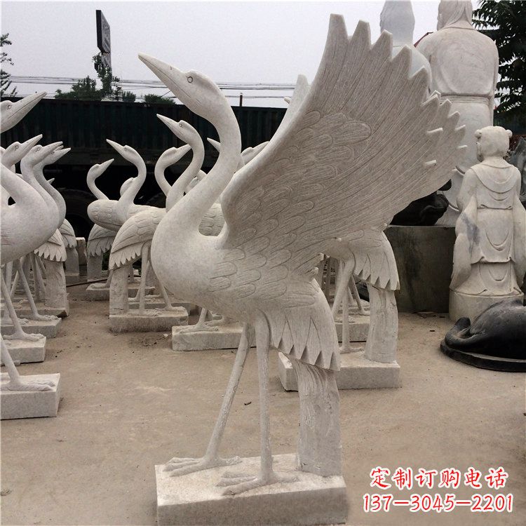 宁波展翅欲飞的仙鹤石雕