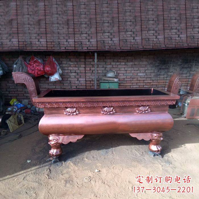 宁波长方形铜香炉