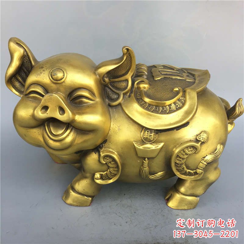 宁波招财卡通猪铜雕-企业商场美陈动物生肖风水雕塑摆件