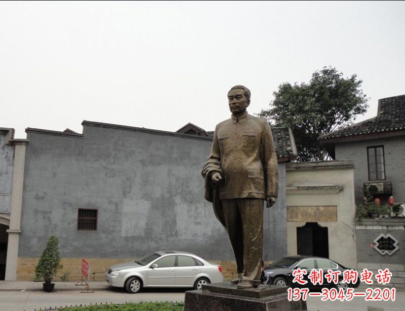 宁波周恩来广场伟人铜雕