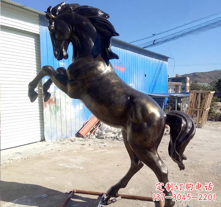 宁波铸铜立马