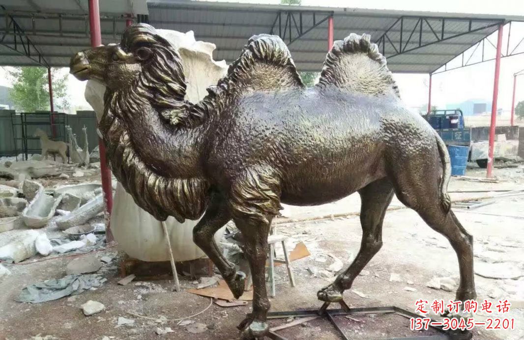 宁波铸铜骆驼雕塑 (2)