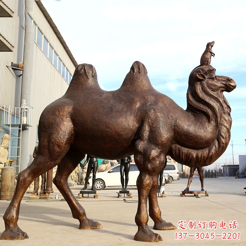宁波铸铜骆驼雕塑